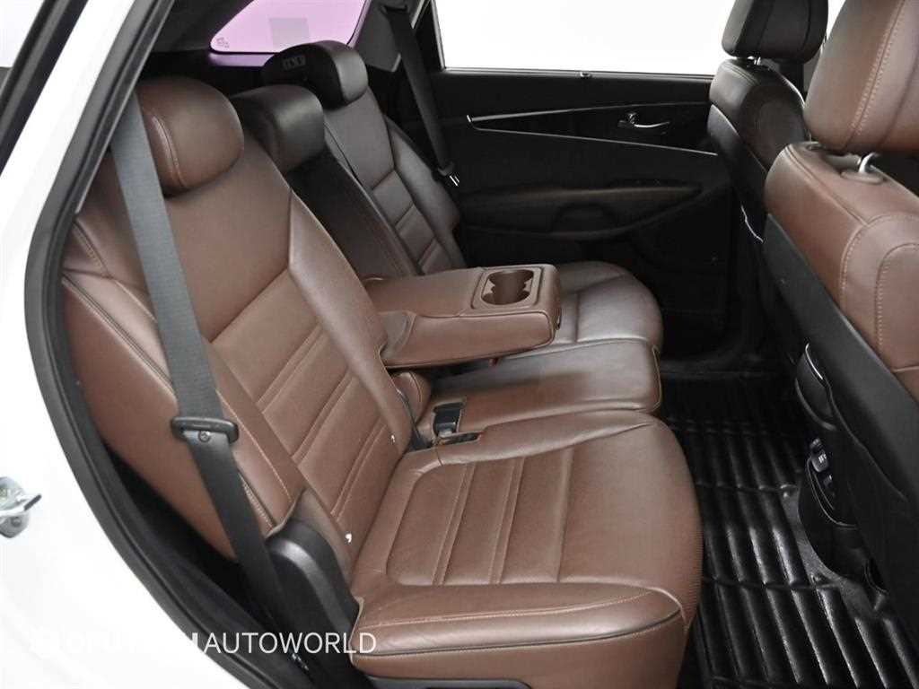 기아 올 뉴쏘렌토 R2.2 4WD 노블레스 스페셜 - 이미지 18