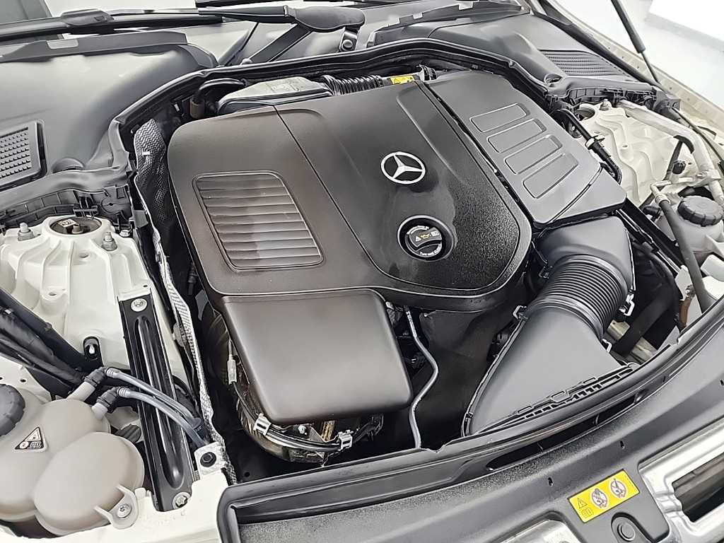 벤츠 C클래스(5세대) C200 4매틱 아방가르드 - 이미지 14