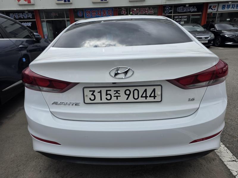 현대 아반떼AD 1.6 GDi 밸류 플러스 - 이미지 14