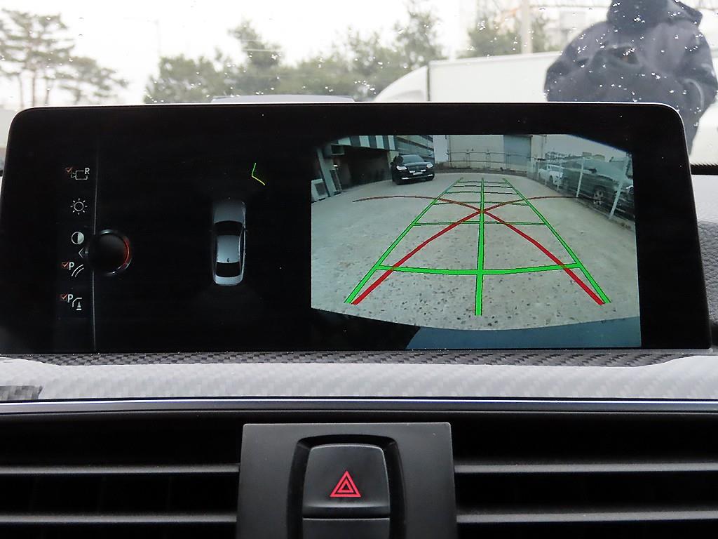 BMW M4 M4 쿠페 - 이미지 5