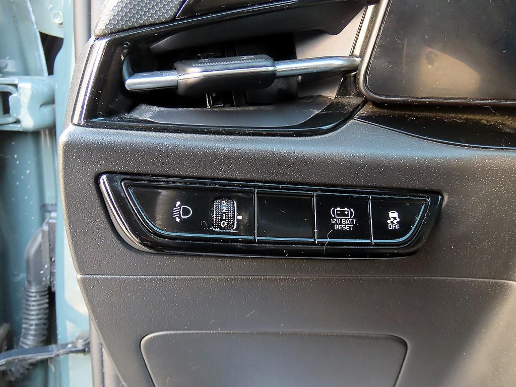 기아 디 올뉴니로 1.6 HEV 프레스티지 - 이미지 17