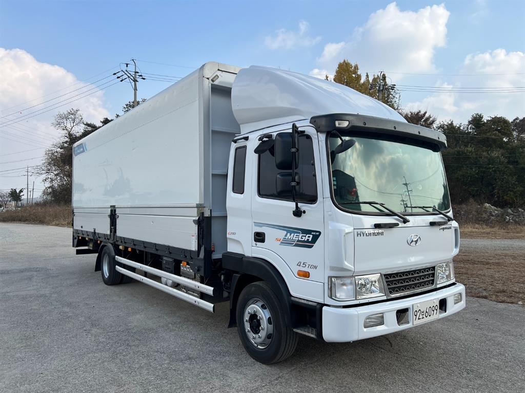 현대 메가트럭 윙바디 5톤 - 이미지 14