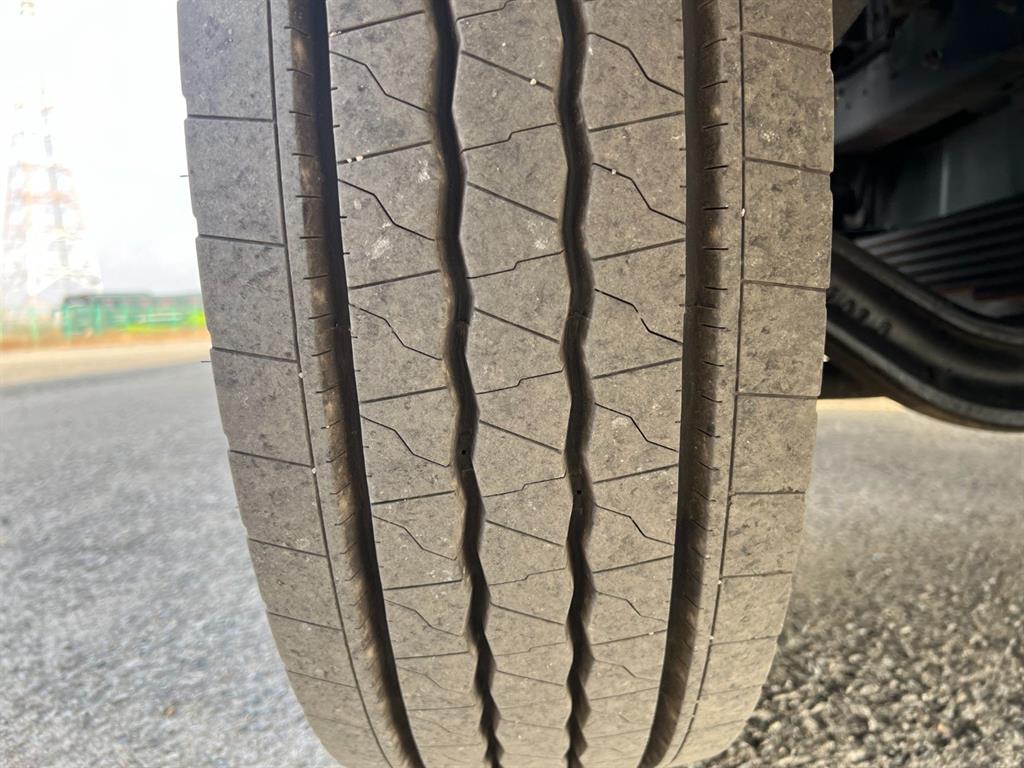 현대 메가트럭 윙바디 5톤 - 이미지 6