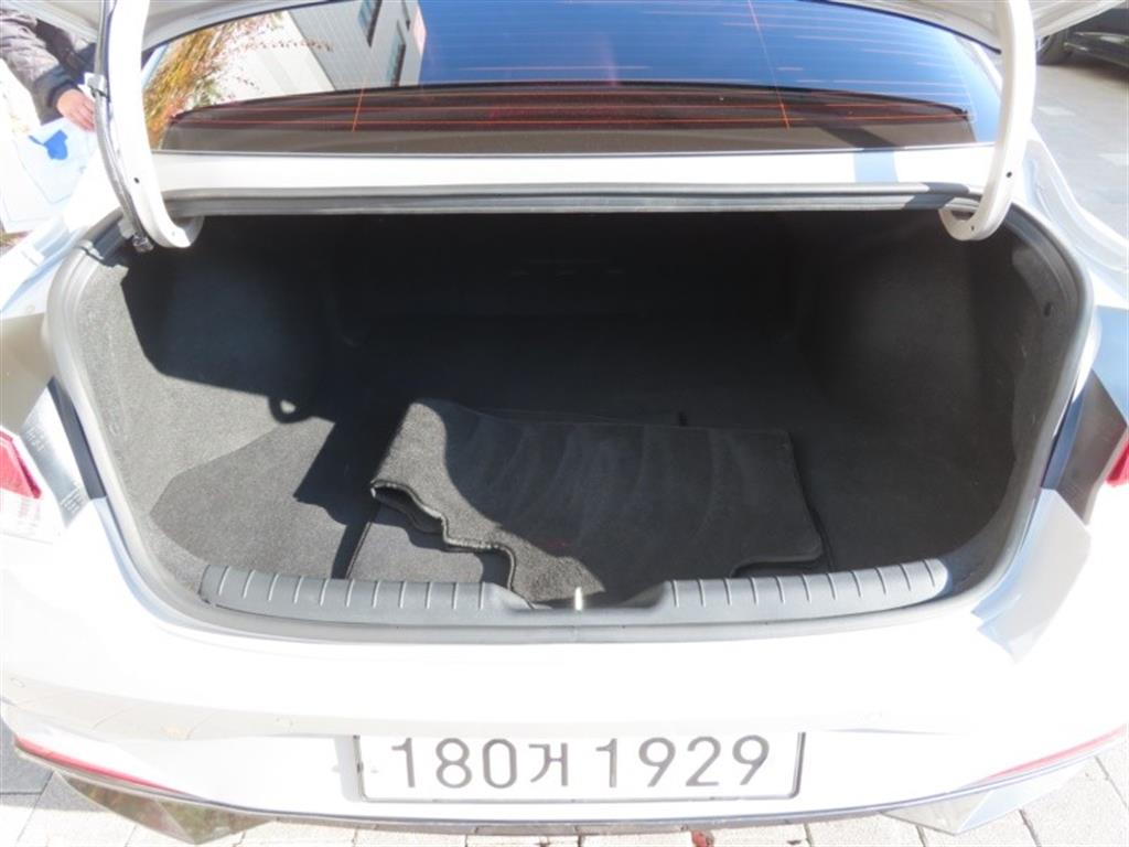 현대 아반떼(CN7) 1.6 가솔린 모던 - 이미지 5