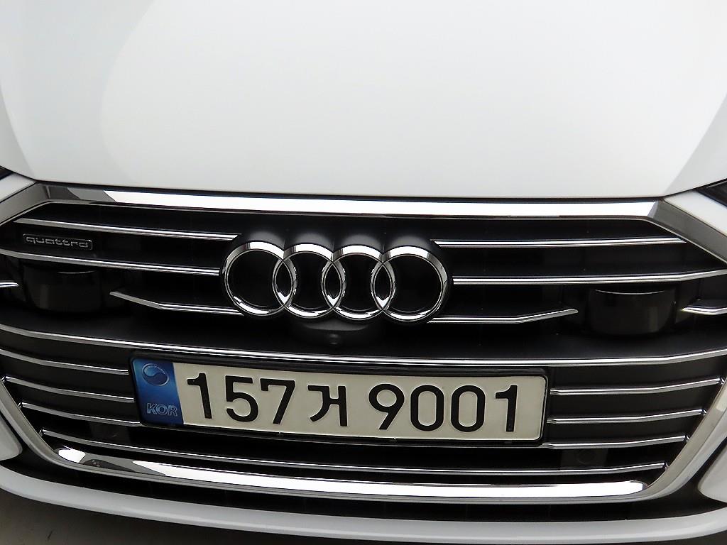 아우디 A6(5세대) 45 TFSI 콰트로 프리미엄 - 이미지 13