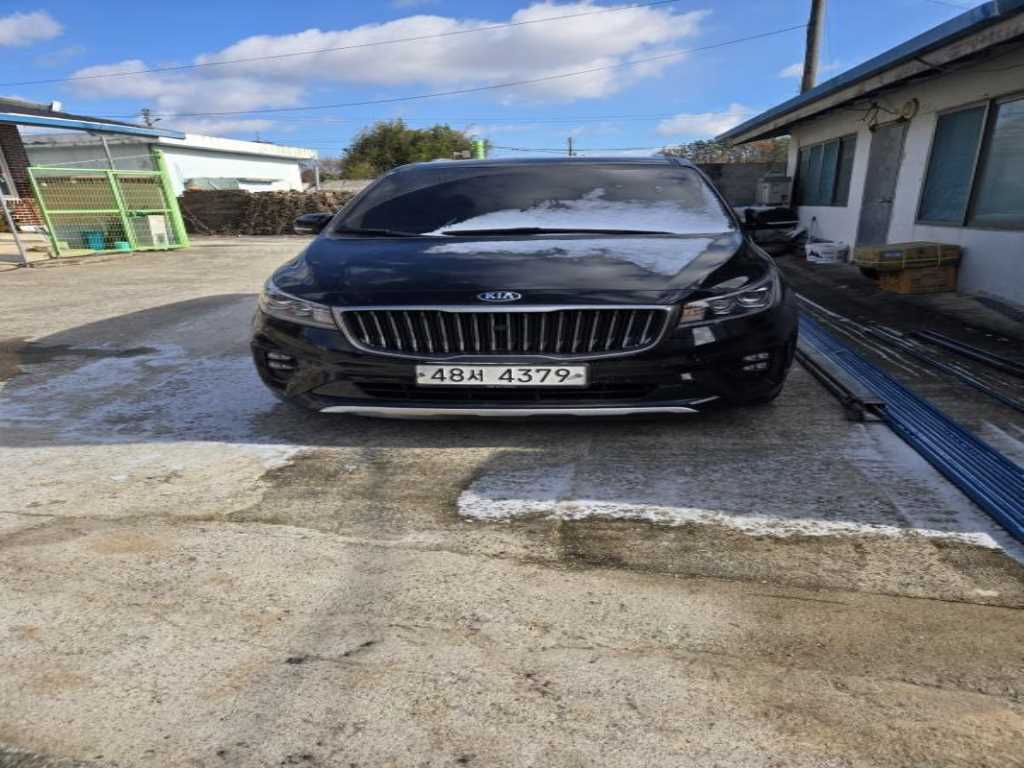 기아 더 뉴카니발 9인승 디젤 노블레스 스페셜