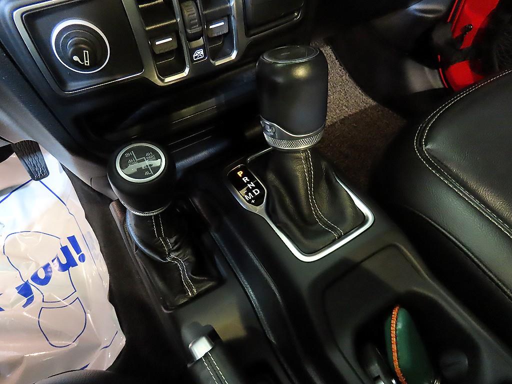 지프 랭글러(JL) 2.0 오버랜드 4DR - 이미지 10