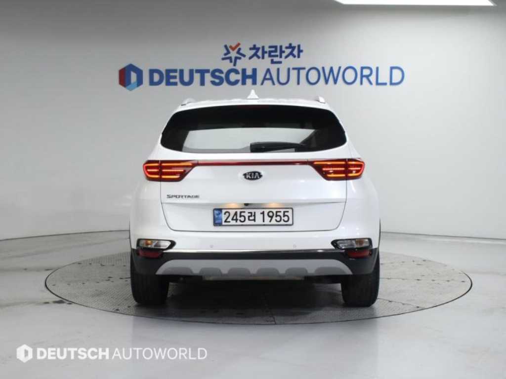 기아 스포티지 더 볼드 2.0 가솔린 시그니처 - 이미지 18