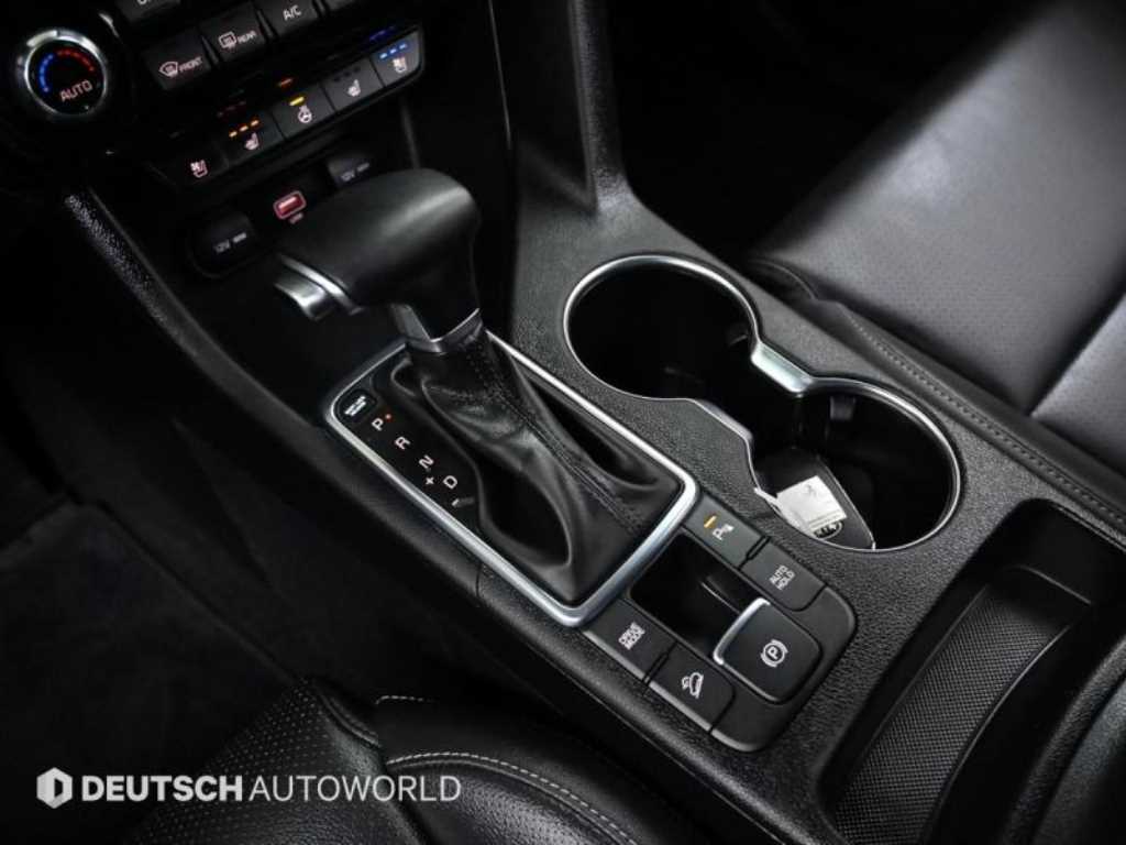 기아 스포티지 더 볼드 2.0 가솔린 시그니처