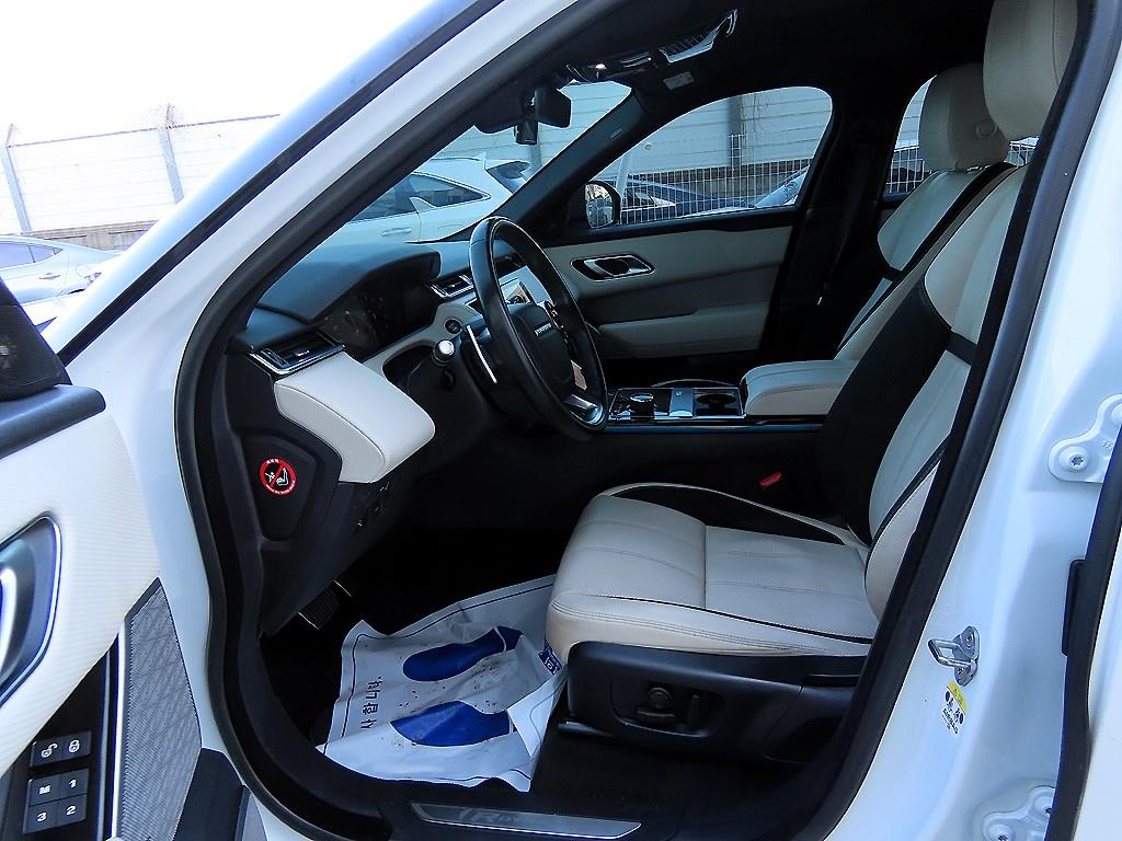 랜드로버 레인지로버 벨라 3.0 P380 SE R다이나믹 - 이미지 5