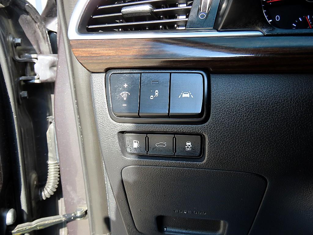 기아 올 뉴K7 3.0 GDi 리미티드 - 이미지 9