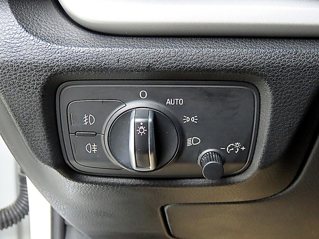 아우디 A3(3세대) 25 TDI 다이나믹 - 이미지 10