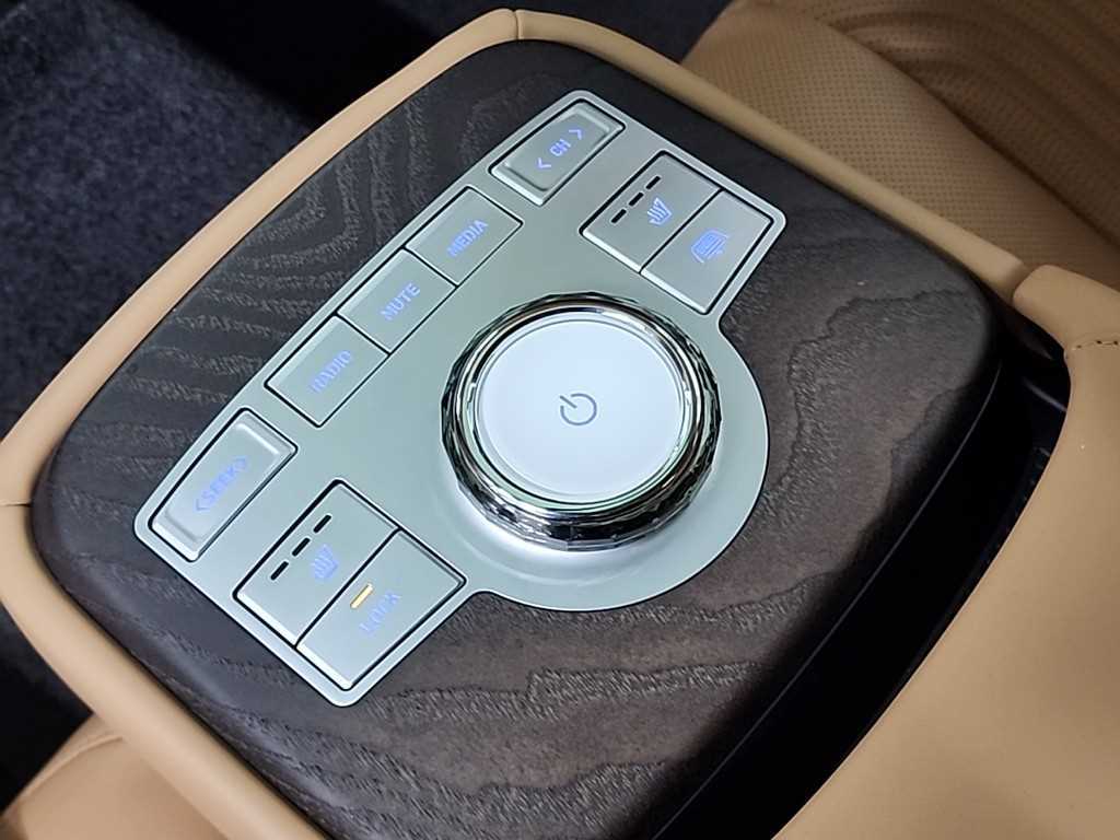 제네시스 더 올뉴G80 가솔린 2.5 AWD 기본형 - 이미지 2