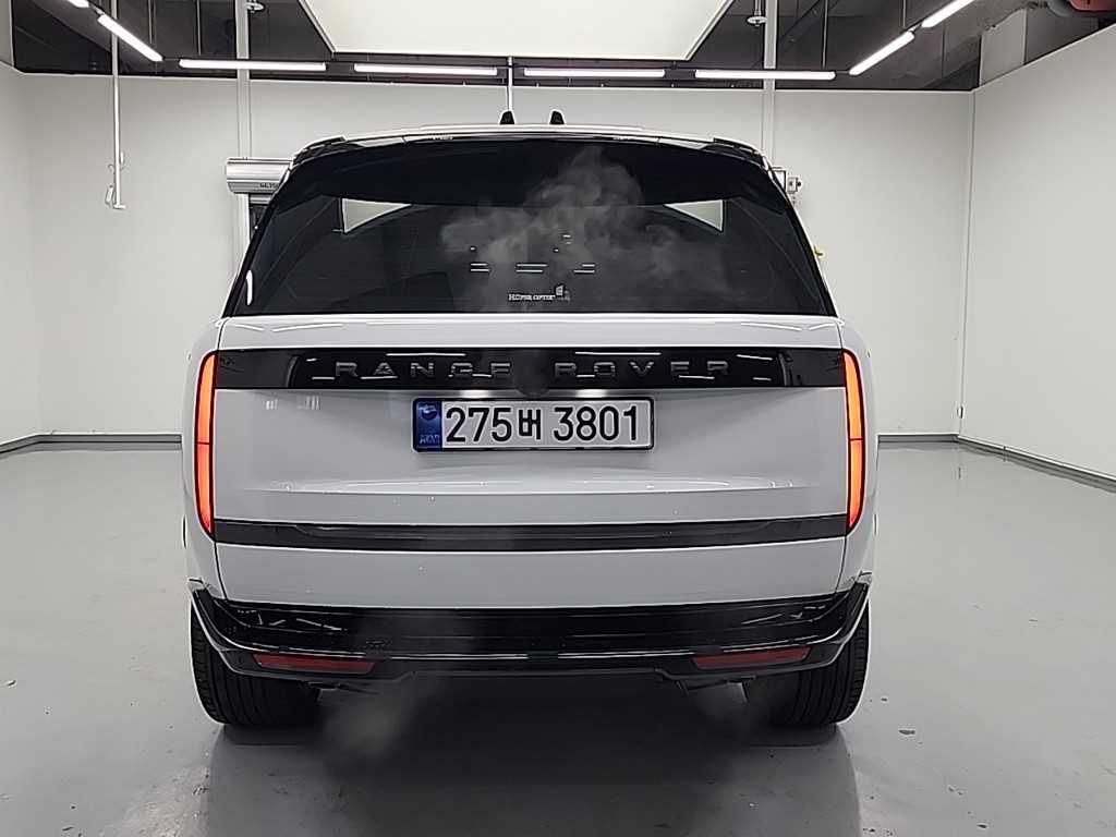 랜드로버 레인지로버(5세대) 4.4 P530 LWB 오토바이오그래피 - 이미지 8