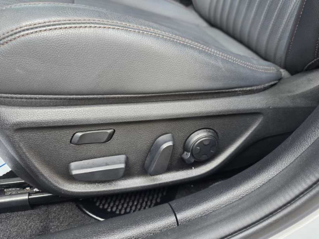 제네시스 G70 2.0T AWD 엘리트