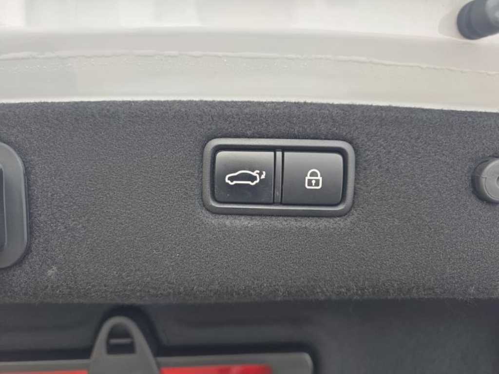 제네시스 G70 2.0T AWD 엘리트 - 이미지 3