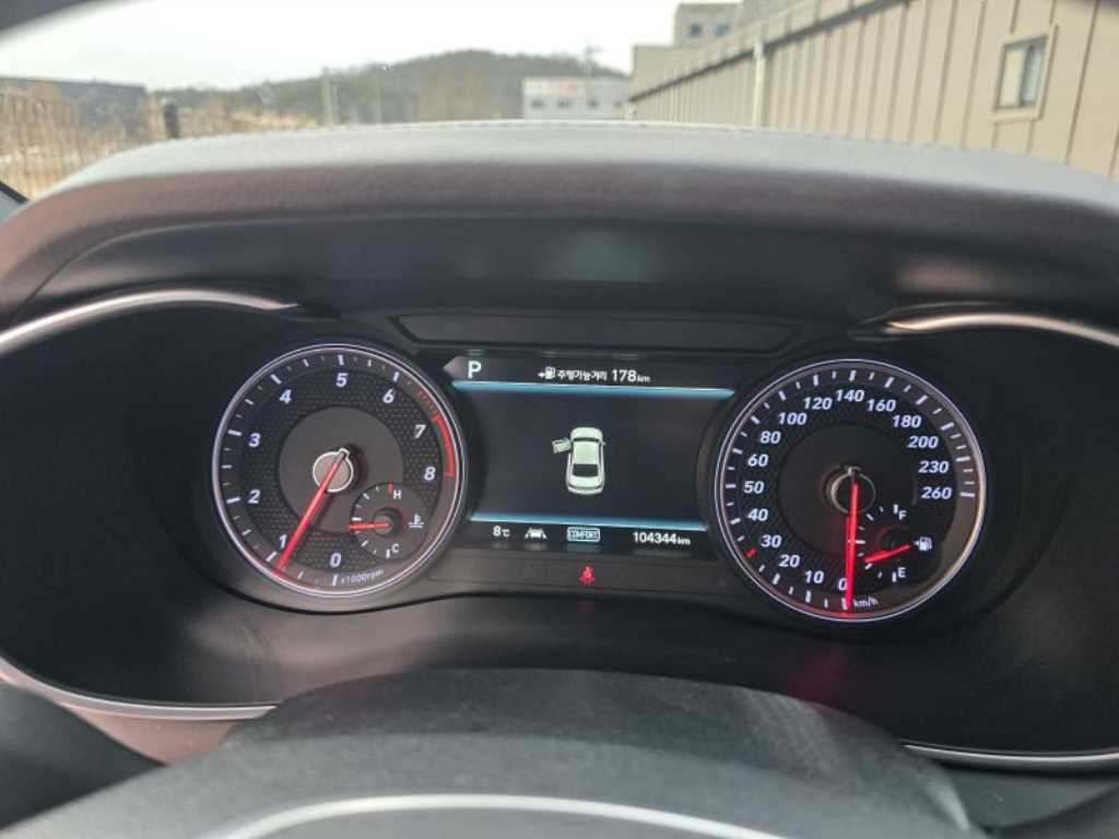 제네시스 G70 2.0T AWD 엘리트 - 이미지 15