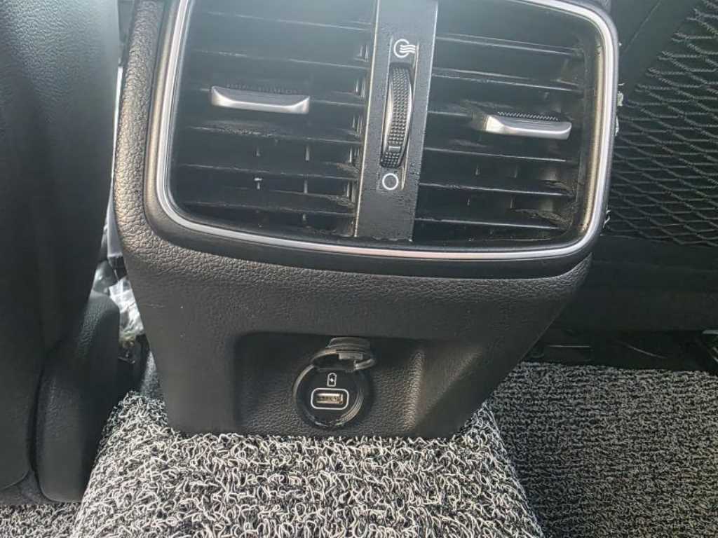 제네시스 G70 2.0T AWD 엘리트 - 이미지 6