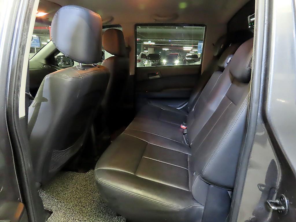 KG모빌리티(쌍용) 코란도 스포츠 CX7 4WD 클럽 - 이미지 2