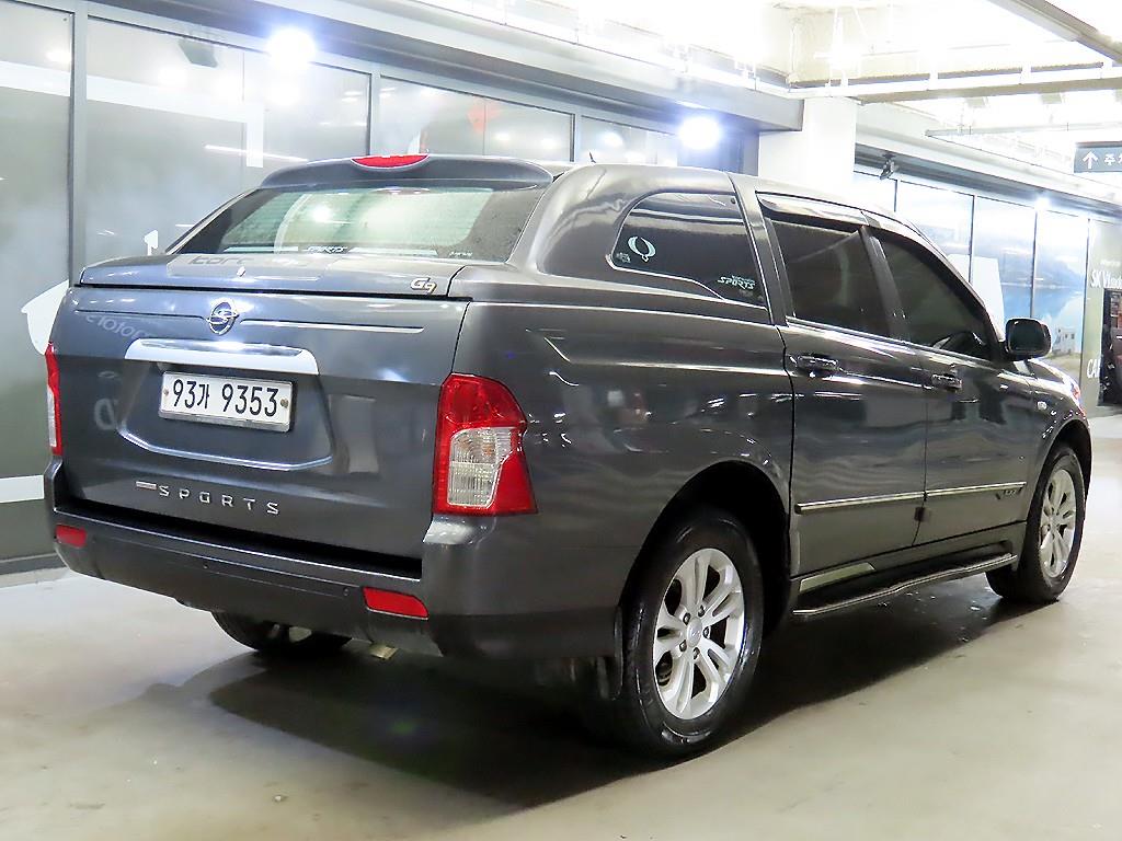 KG모빌리티(쌍용) 코란도 스포츠 CX7 4WD 클럽 - 이미지 18