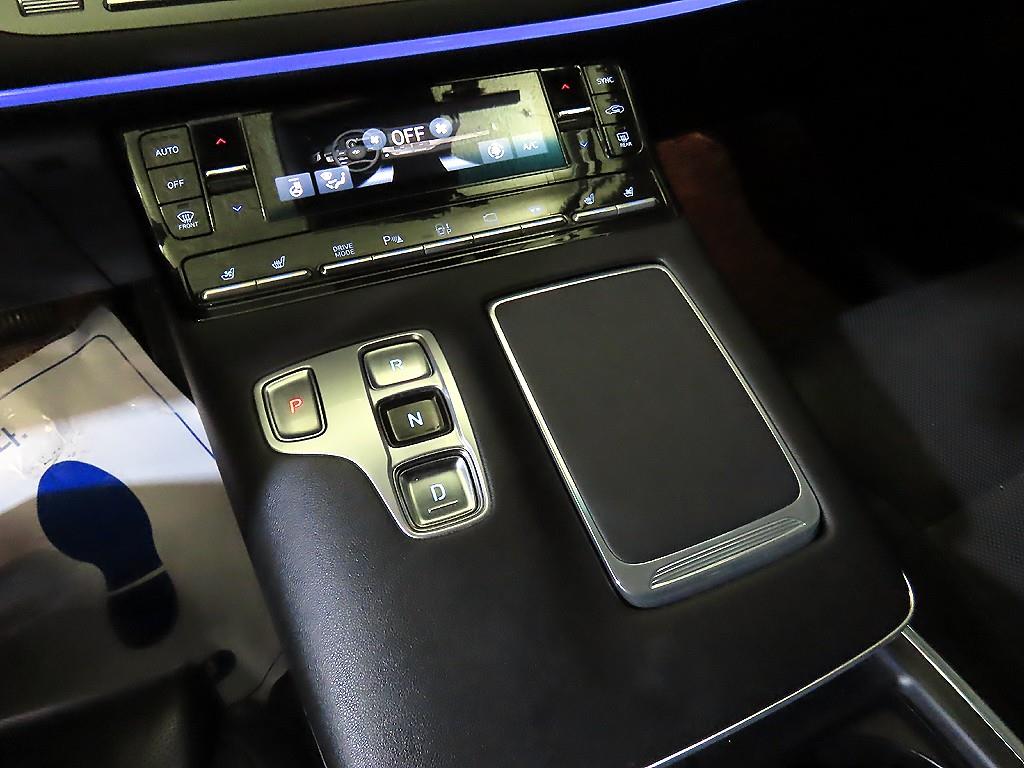 현대 더 뉴그랜저IG 가솔린 3.3 익스클루시브 - 이미지 10