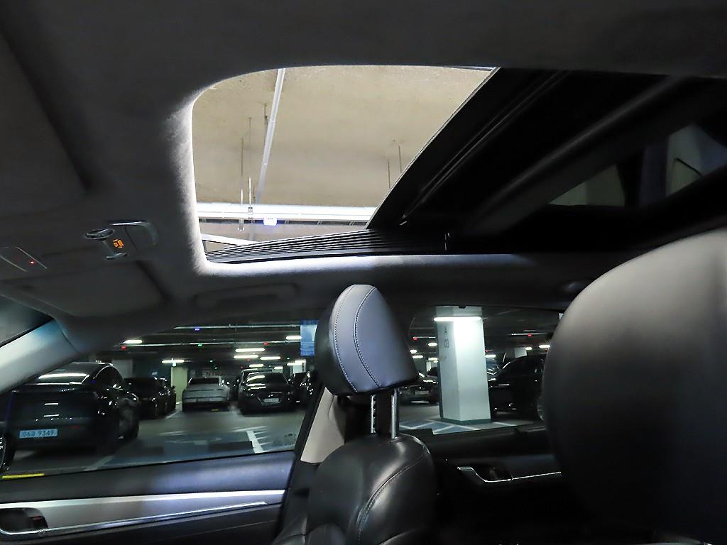 현대 더 뉴그랜저IG 가솔린 3.3 익스클루시브 - 이미지 13