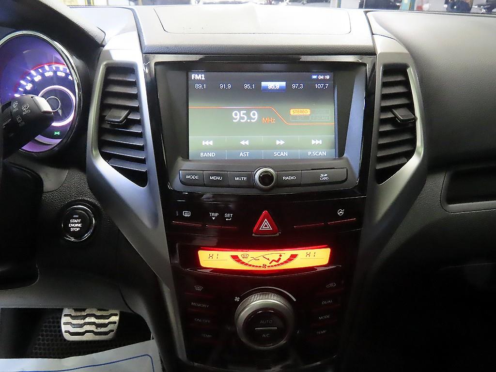 KG모빌리티(쌍용) 티볼리 가솔린 2WD LX 최고급형 - 이미지 9