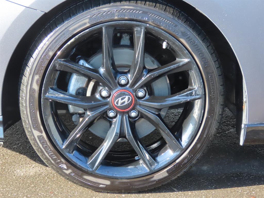 현대 벨로스터(JS) 1.6 터보 스포츠 코어 - 이미지 4