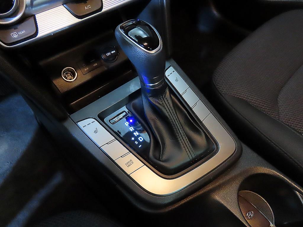 현대 더 뉴아반떼AD 1.6 가솔린 스마트 초이스 - 이미지 14