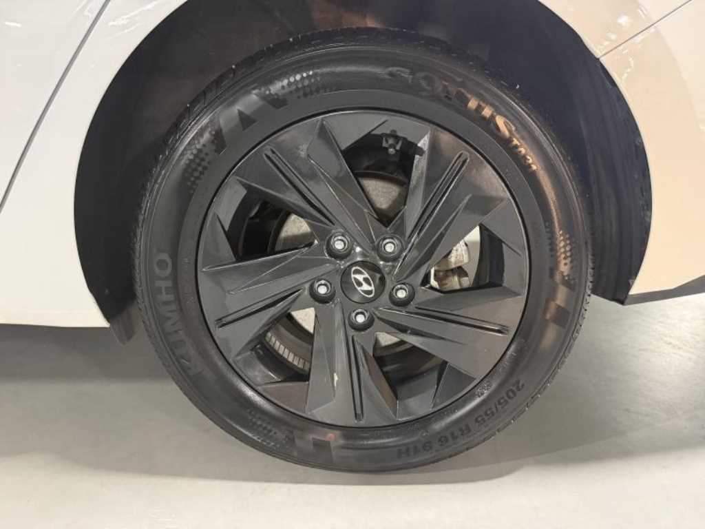 현대 아반떼(CN7) 1.6 가솔린 모던 - 이미지 17