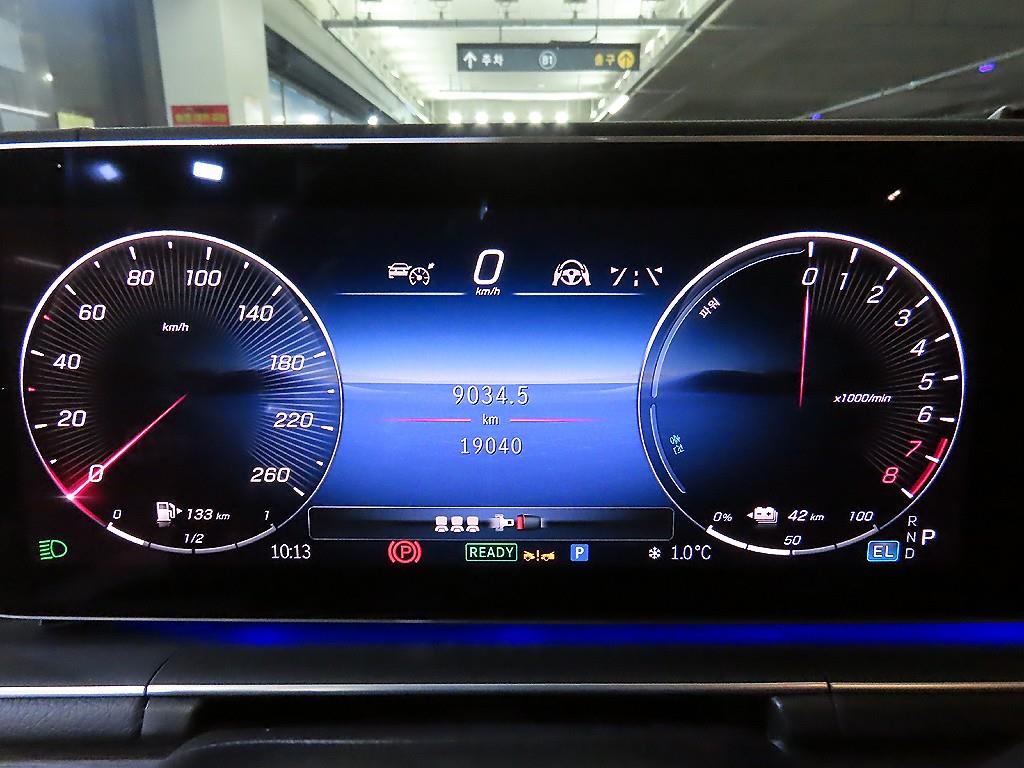 벤츠 GLE클래스(4세대) GLE 400e 4매틱 쿠페 - 이미지 16