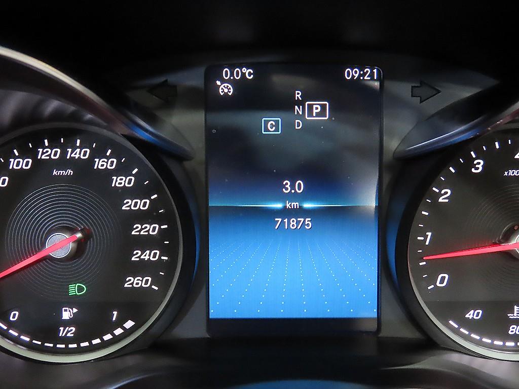 벤츠 C클래스(4세대) C200 카브리올레 - 이미지 17