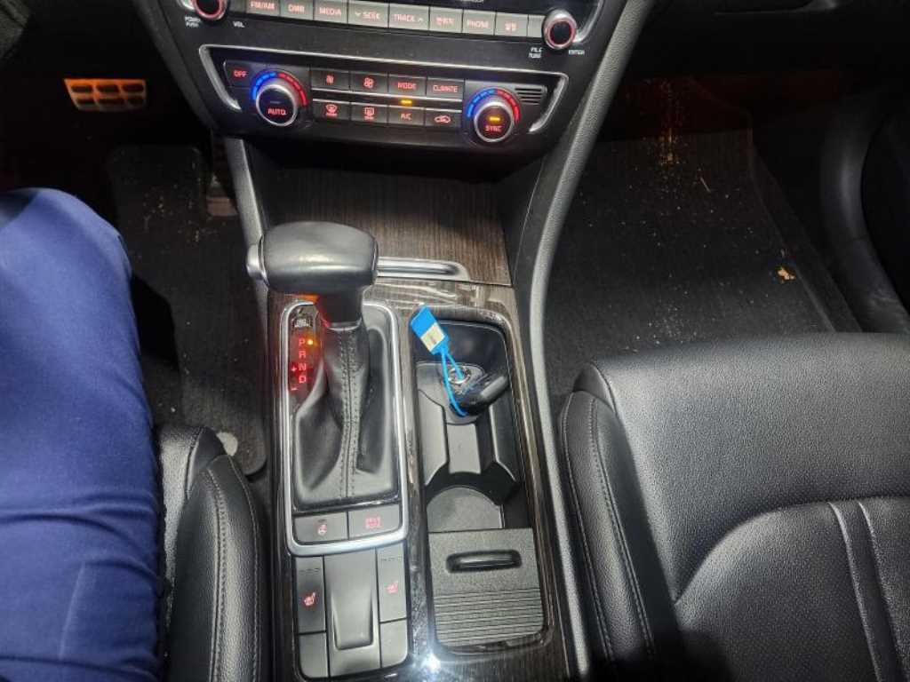 기아 신형 K5 2.0 가솔린 프레스티지 SX - 이미지 10