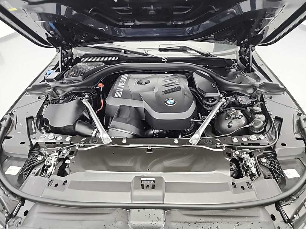 BMW 5시리즈(8세대) 520i M 스포츠 - 이미지 10