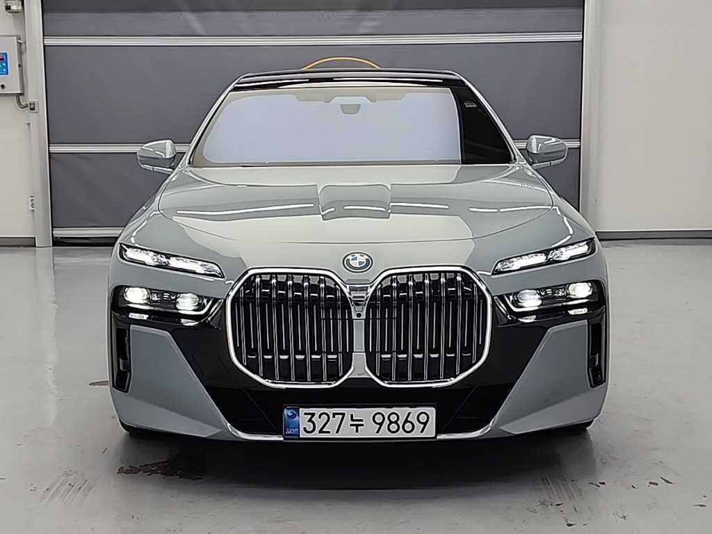 BMW 7시리즈(7세대) 750e xDrive M 스포츠 - 이미지 10