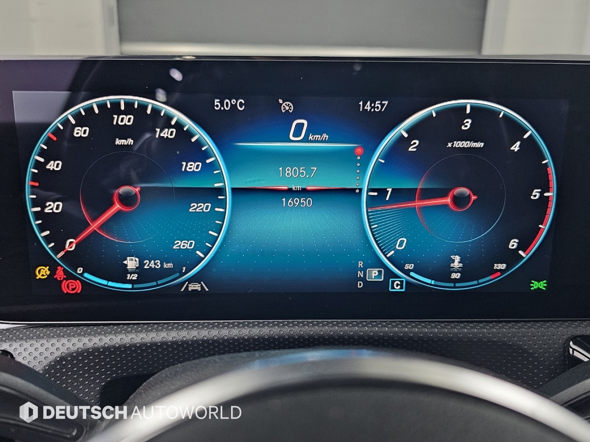 벤츠 A클래스(4세대) A200d 세단 - 이미지 3