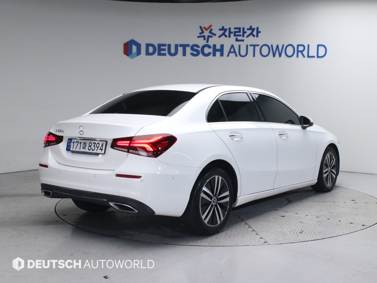 벤츠 A클래스(4세대) A200d 세단 - 이미지 10