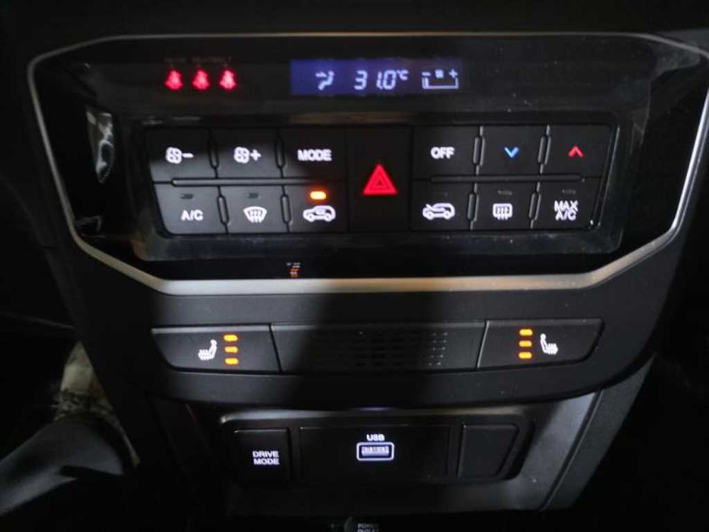 KG모빌리티(쌍용) 더 뉴티볼리 1.6 가솔린 2WD V1 - 이미지 7