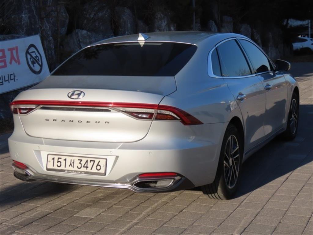 현대 더 뉴그랜저IG LPi 3.0 영업용 고급형 - 이미지 15