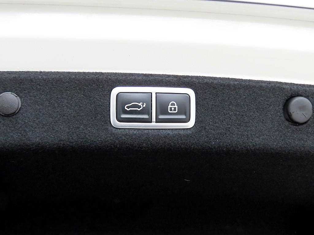 현대 디 올뉴그랜저 LPi 3.5 익스클루시브