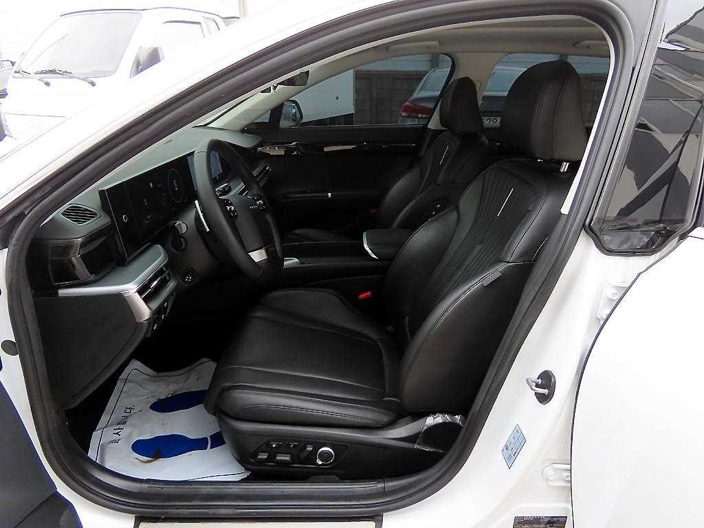 현대 디 올뉴그랜저 LPi 3.5 익스클루시브 - 이미지 15