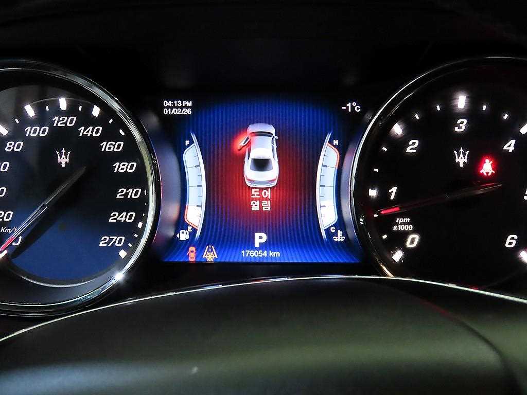 마세라티 콰트로포르테(6세대) 3.0 디젤 - 이미지 7