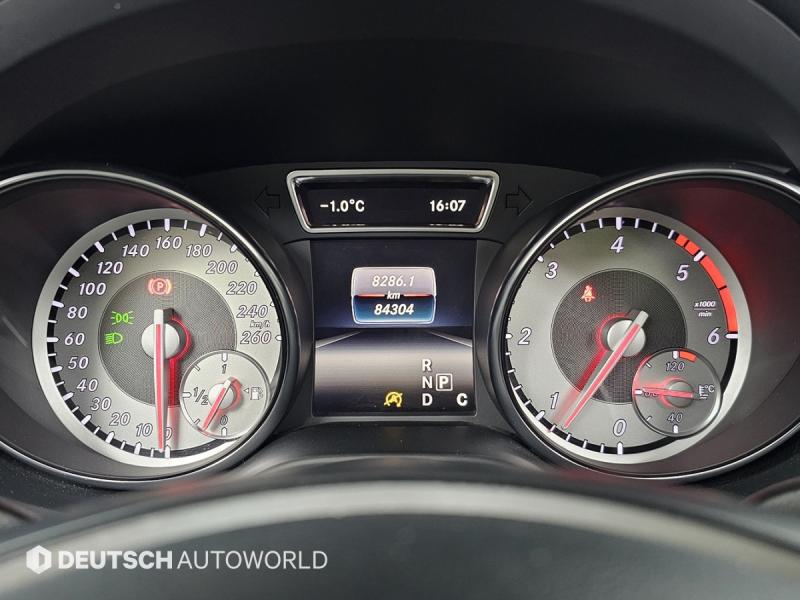 벤츠 GLA클래스 GLA 200 d - 이미지 12