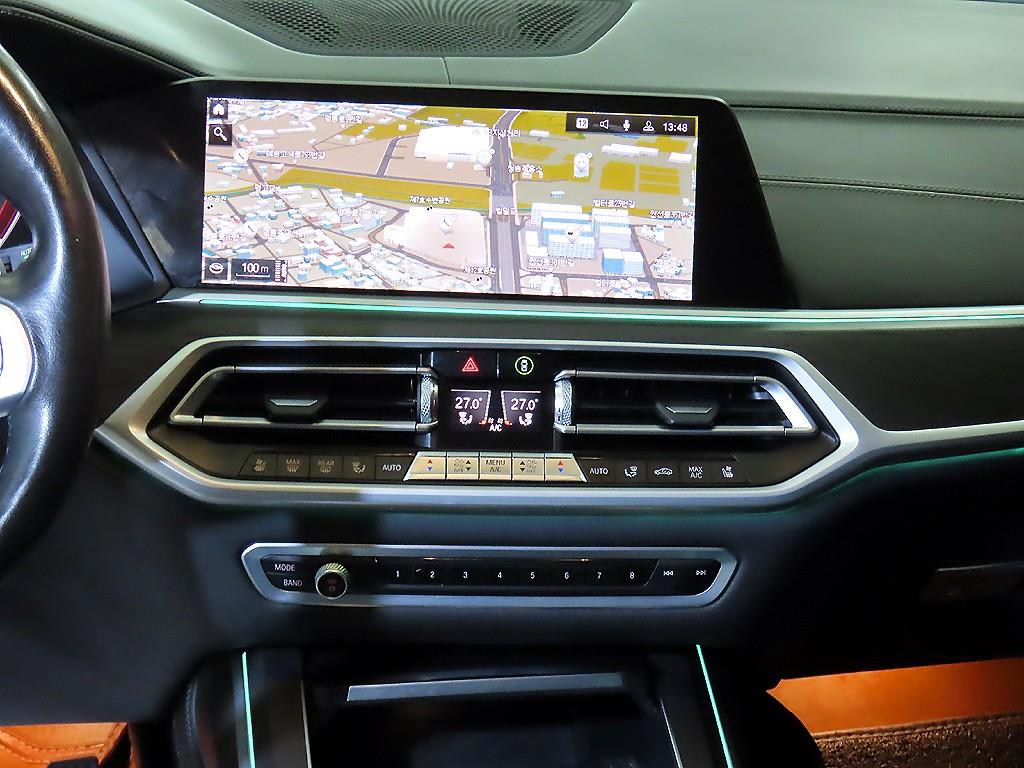 BMW X7 40d xDrive 디자인퓨어 엑셀런스 7인승 - 이미지 6