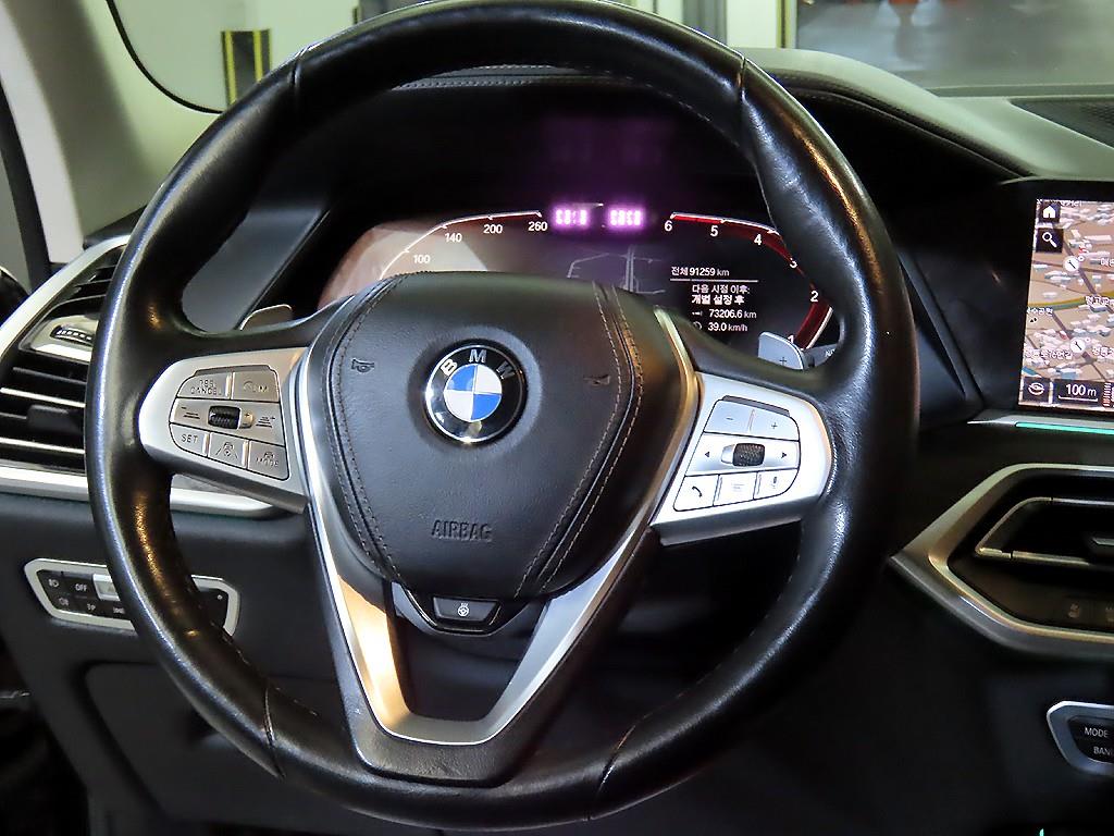 BMW X7 40d xDrive 디자인퓨어 엑셀런스 7인승 - 이미지 14