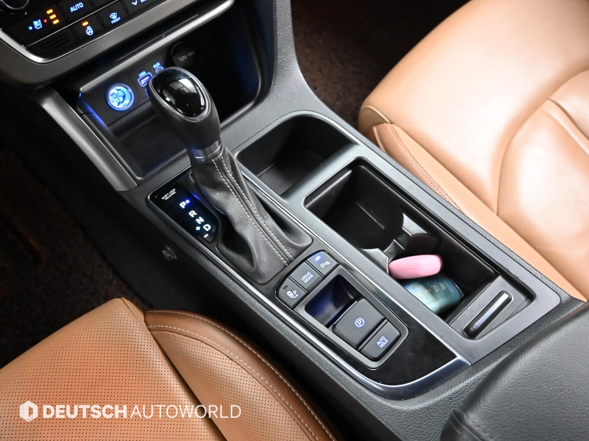 현대 LF쏘나타 2.0 CVVL 프리미엄 스페셜 - 이미지 16