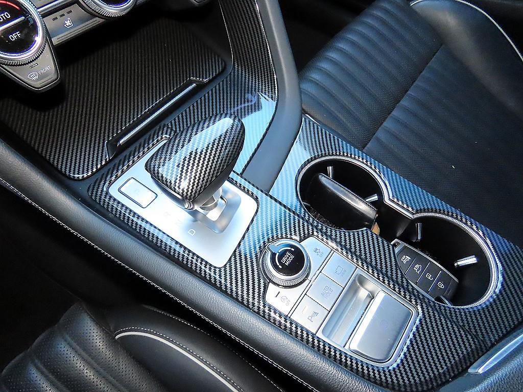 제네시스 G70 2.0T AWD 엘리트