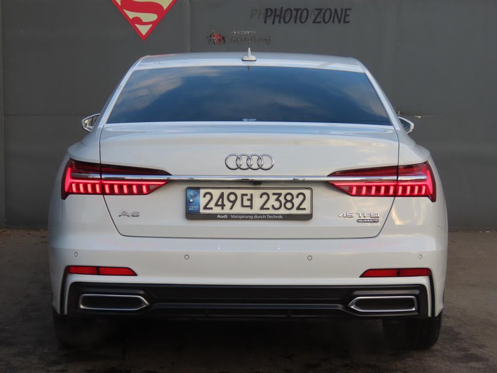 아우디 A6(5세대) 45 TFSI 콰트로 프리미엄 - 이미지 4