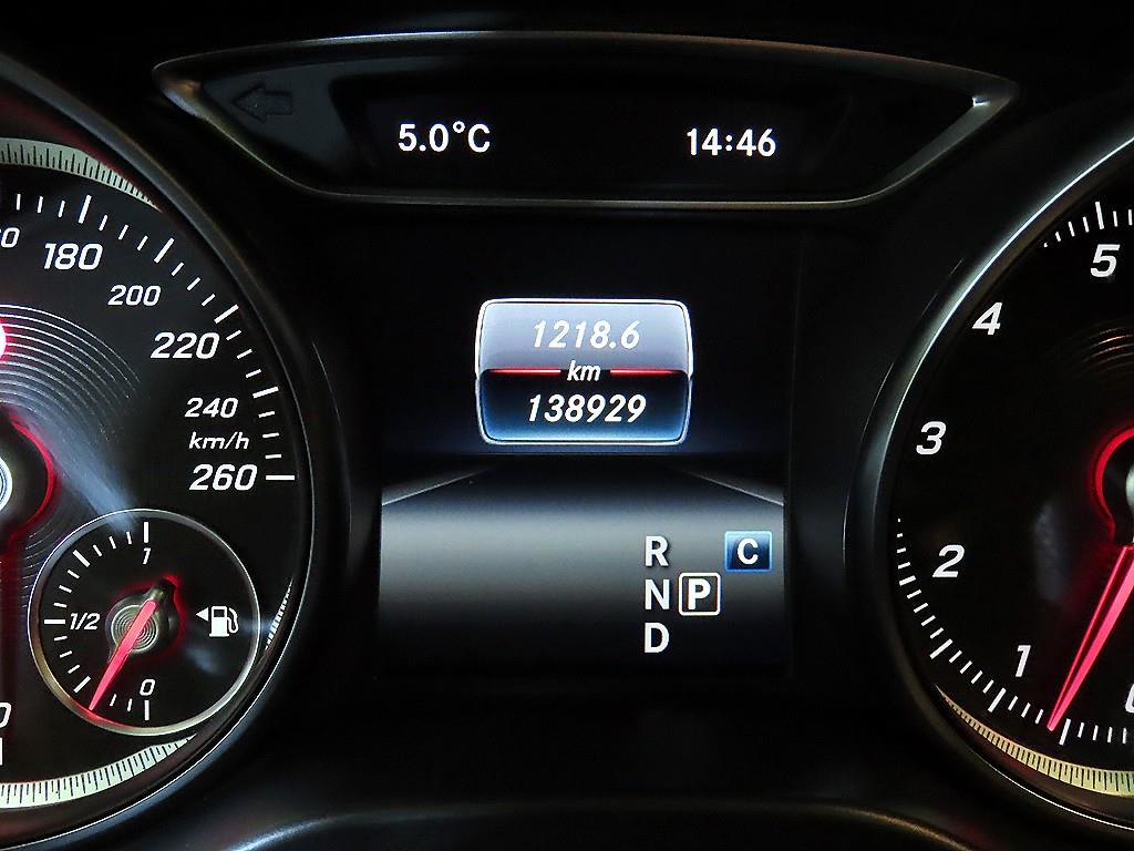 벤츠 GLA클래스 GLA 250 4매틱 - 이미지 20