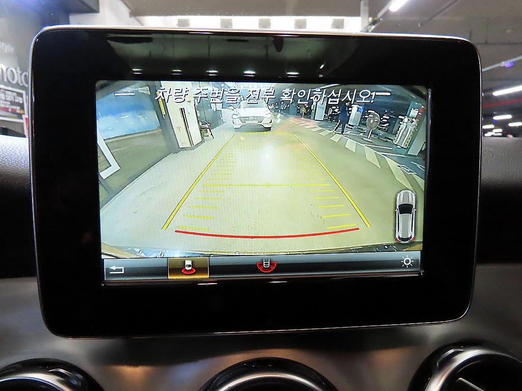 벤츠 GLA클래스 GLA 250 4매틱 - 이미지 17